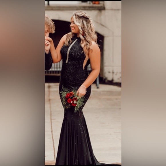 Black Prom Dress - Picture 1 of 2